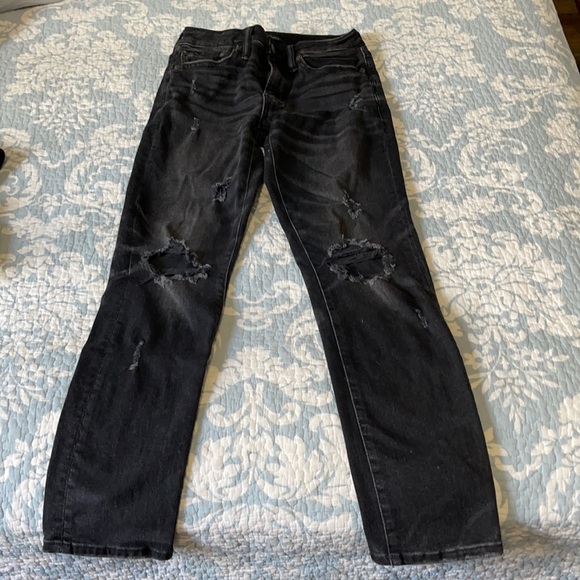 American Eagle Outfitters Other - Men's American Eagle black ripped jeans.  Size: 26x28